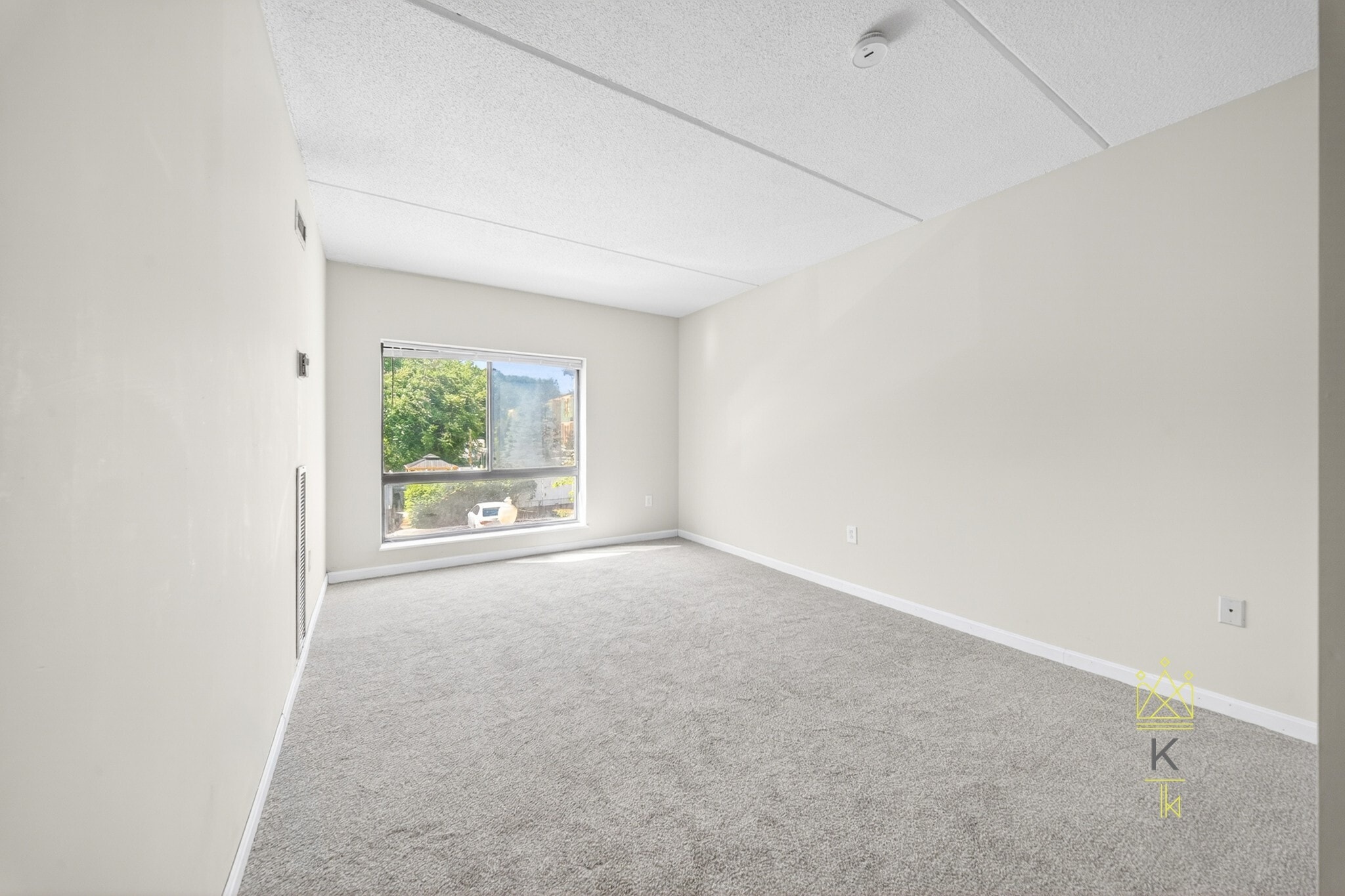 Building Photo - 14 Heron St