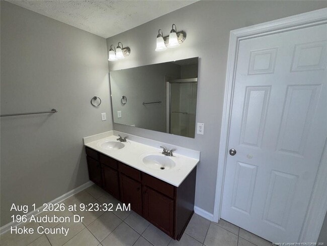 Building Photo - 196 Audubon Dr