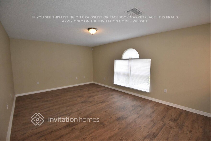 Building Photo - 10420 Fly Fishing St