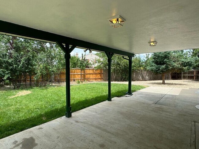 Building Photo - 9781 W Fremont Pl
