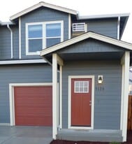 Building Photo - 1138 R St