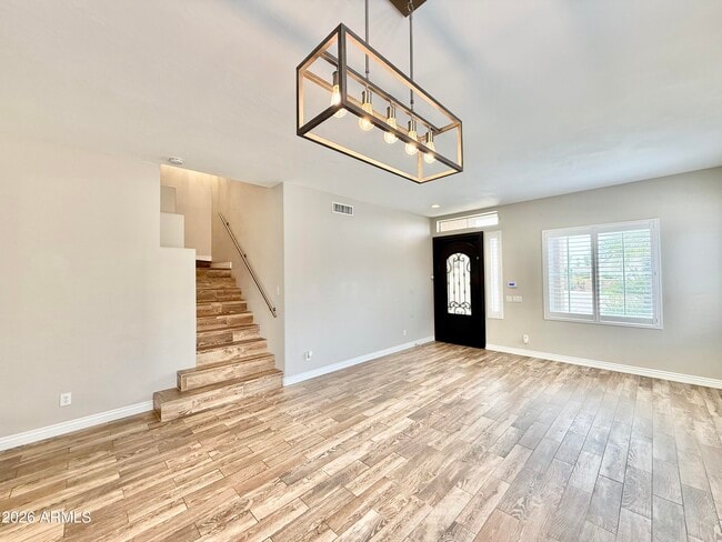 Building Photo - 3640 S Barberry Pl