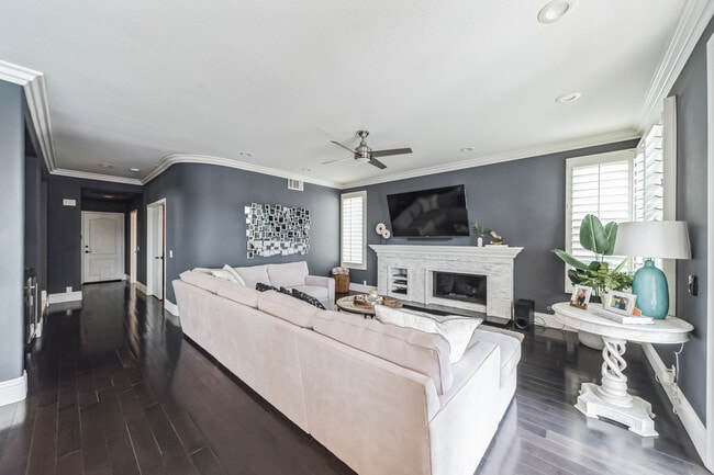 Family Room - 21102 Spurney Ln