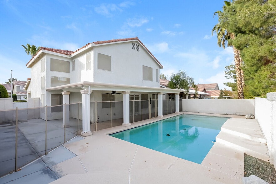 Building Photo - 55 Tanglewood Dr