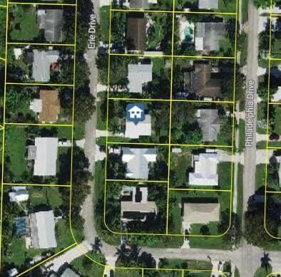 Building Photo - 302 Erie Dr