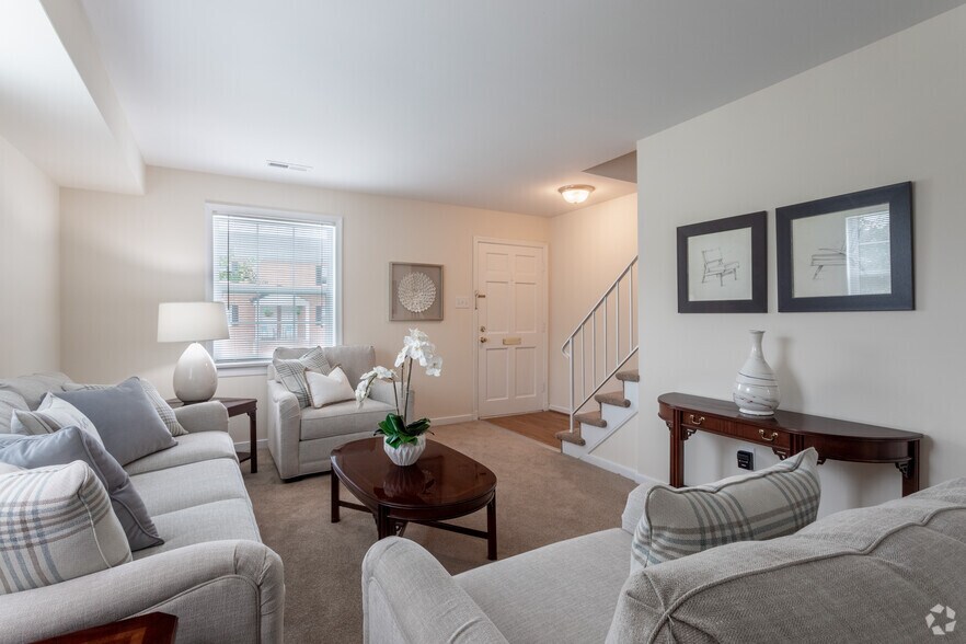 Meadowbrook Apartments 5314 Whetstone Rd Richmond VA 23234 Apartment Finder