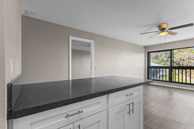 Building Photo - Ocean views from your living room and bedr...