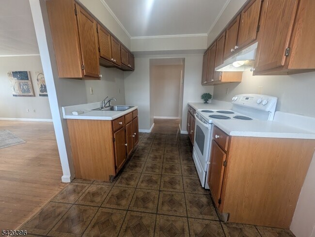 Building Photo - 157 NJ-31