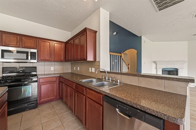 Building Photo - 18518 Bare Meadow Ln