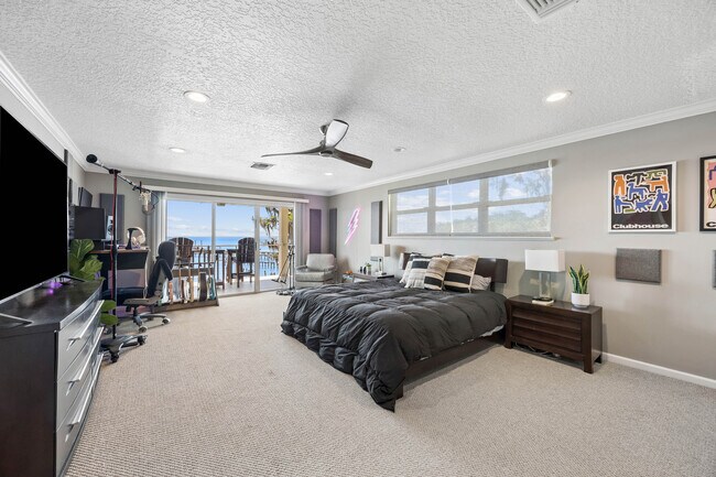 Building Photo - 14030 Mandarin Oaks Ln