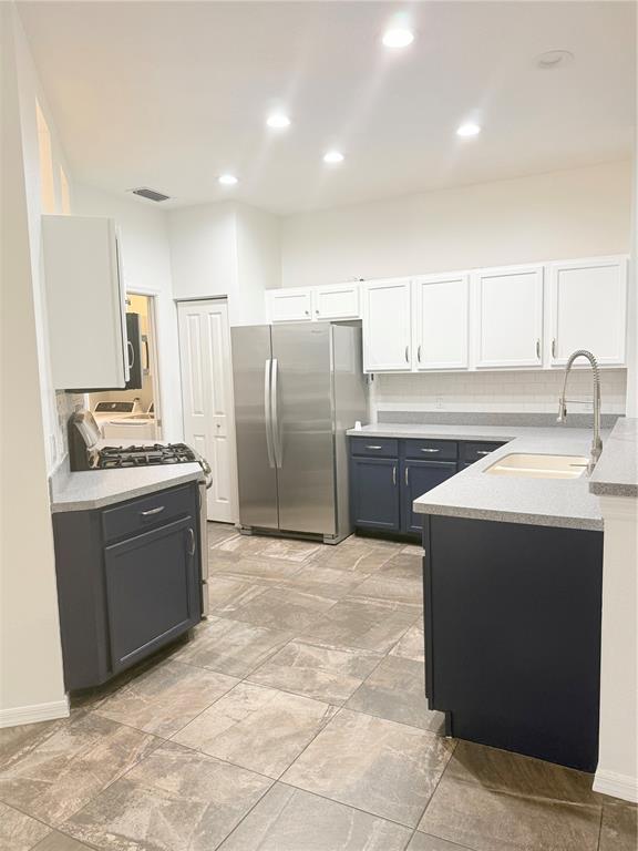 Building Photo - 6607 Meandering Way