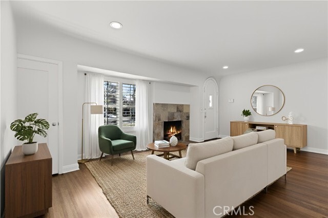 Building Photo - 11147 Hortense St