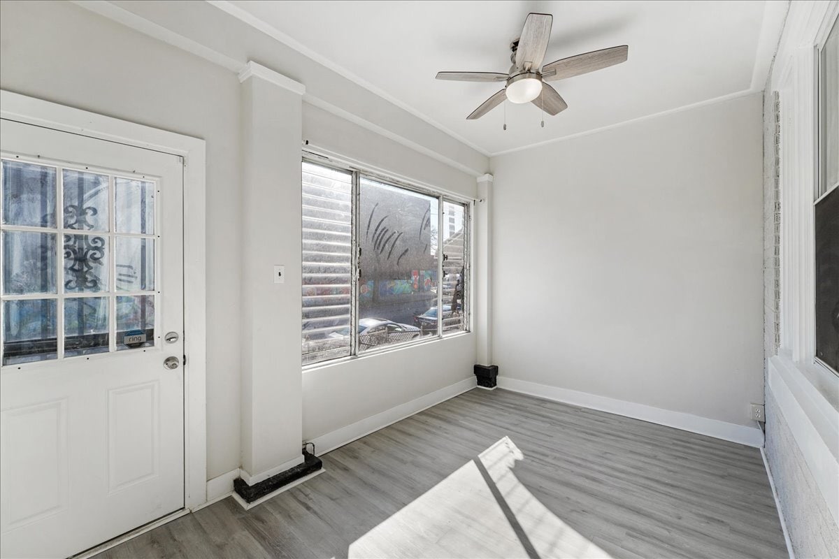 Sunroom - 5703 Willows Ave