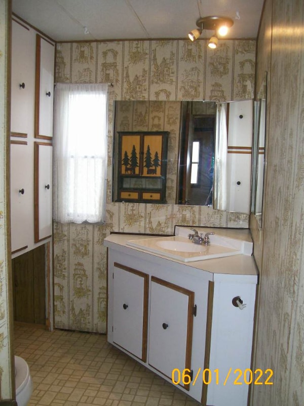 Building Photo - 13 Travertine Ln