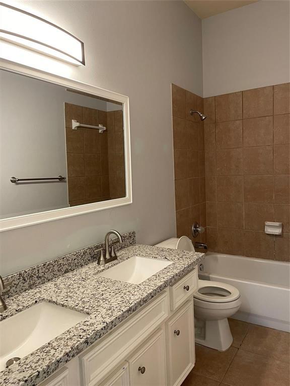 Building Photo - 12910 Redbud Shores Ln