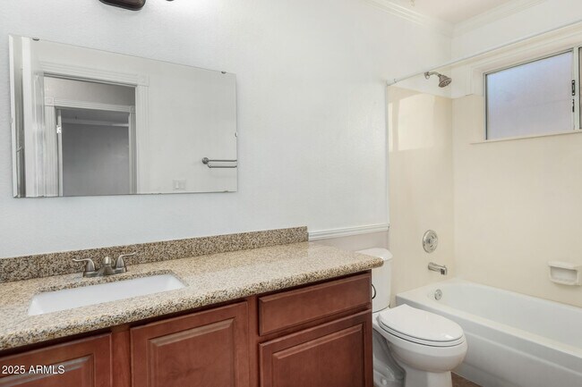 Building Photo - 3013 E Bighorn Ave