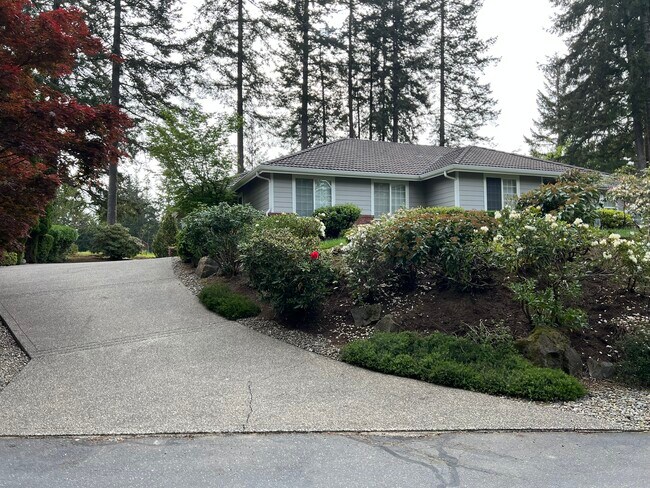 Building Photo - 6982 Marymac Dr SW