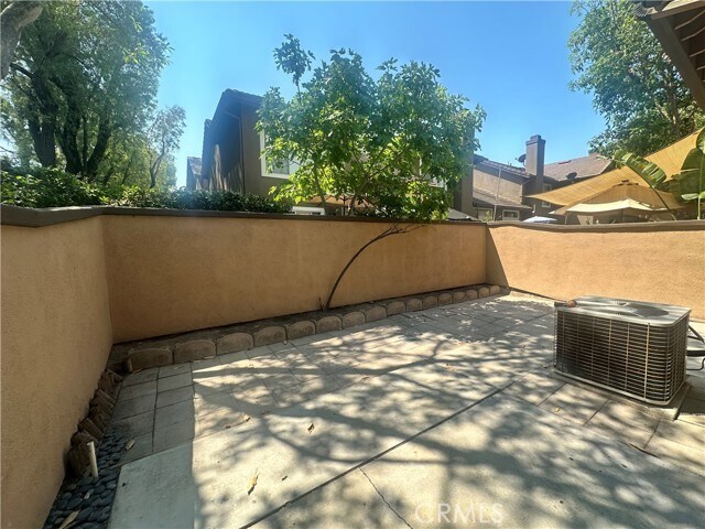 Building Photo - 8090 E Goldenrod Ln