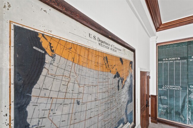 Building Photo - 2102 Mechanic St