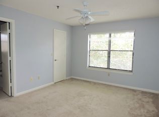 Ensuite Bedroom - 11901 4th St N