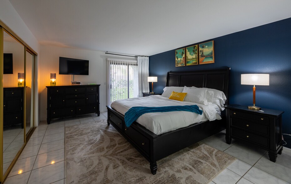 Building Photo - 3155 E Ramon Rd