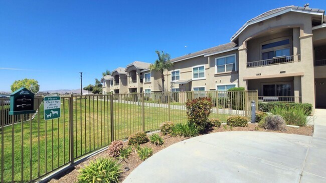 Interior Photo - Santa Fe Palms II