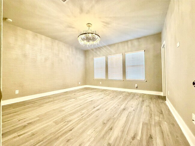 Building Photo - 3317 Orch Brg Ln