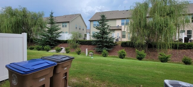 Building Photo - 9824 Precious Stone Dr
