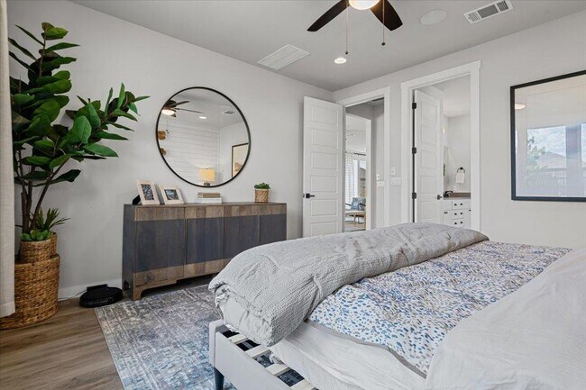 Building Photo - 6508 Velvet Leaf Ln