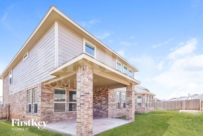 Building Photo - 8235 Longear Ln