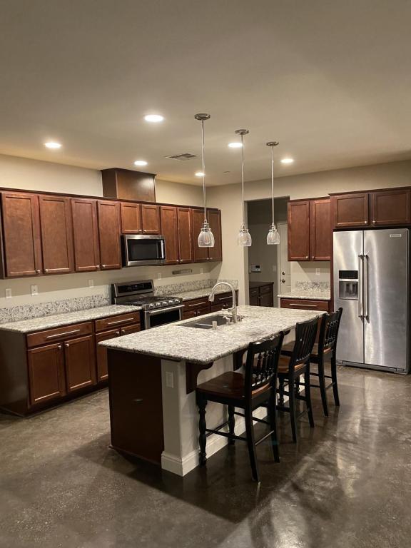 Building Photo - 21108 Varietal Ct