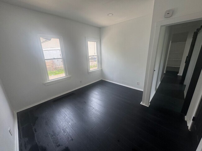 Building Photo - 3328 Denison Ave