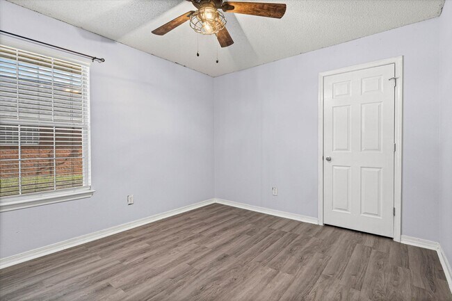 Building Photo - 28491 Turkey Branch Dr