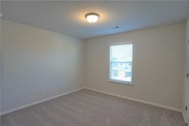 Building Photo - 12110 Tolson Dr