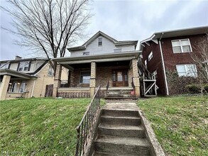 Building Photo - 377 Lawson Ave
