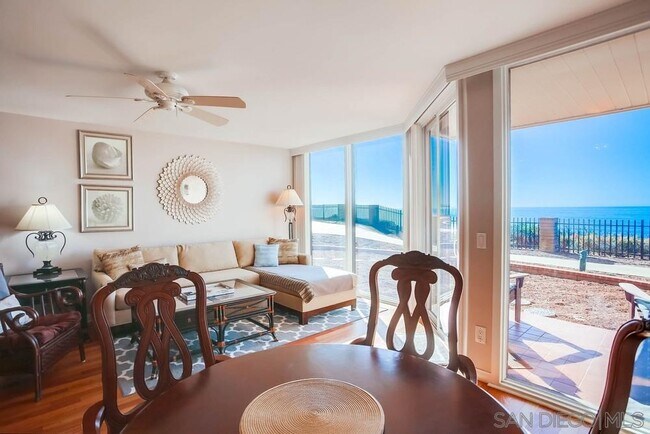 Building Photo - 190 Del Mar Shores Terrace