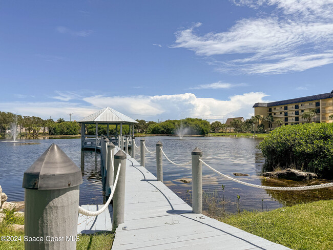 Building Photo - 3611 S Banana River Blvd