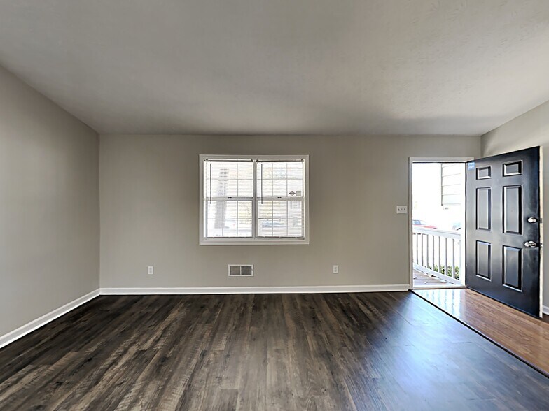 Building Photo - 624 Pennybrook Ln