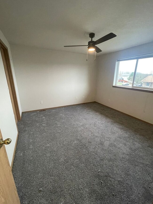 Building Photo - Move In Special! Enjoy $500.00 Off Your First Months Rent On This Freshly Updated Two Bedroom Pet...
