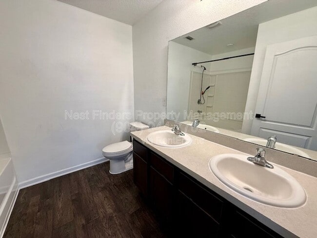 Building Photo - 3640 Alta Lakes Blvd