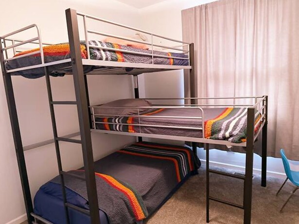 Bedroom 2 - 3759 N Clifton Ave