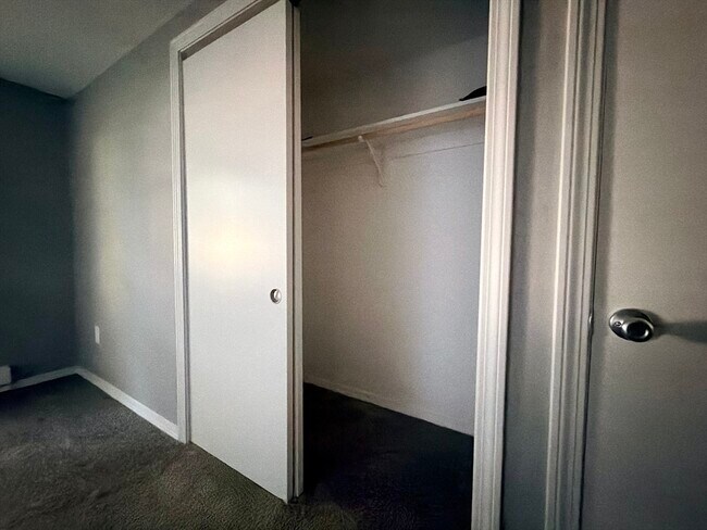 Building Photo - 2 Annaberry Ln