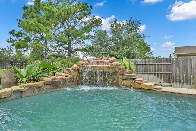 Building Photo - 22503 Grassnook Dr