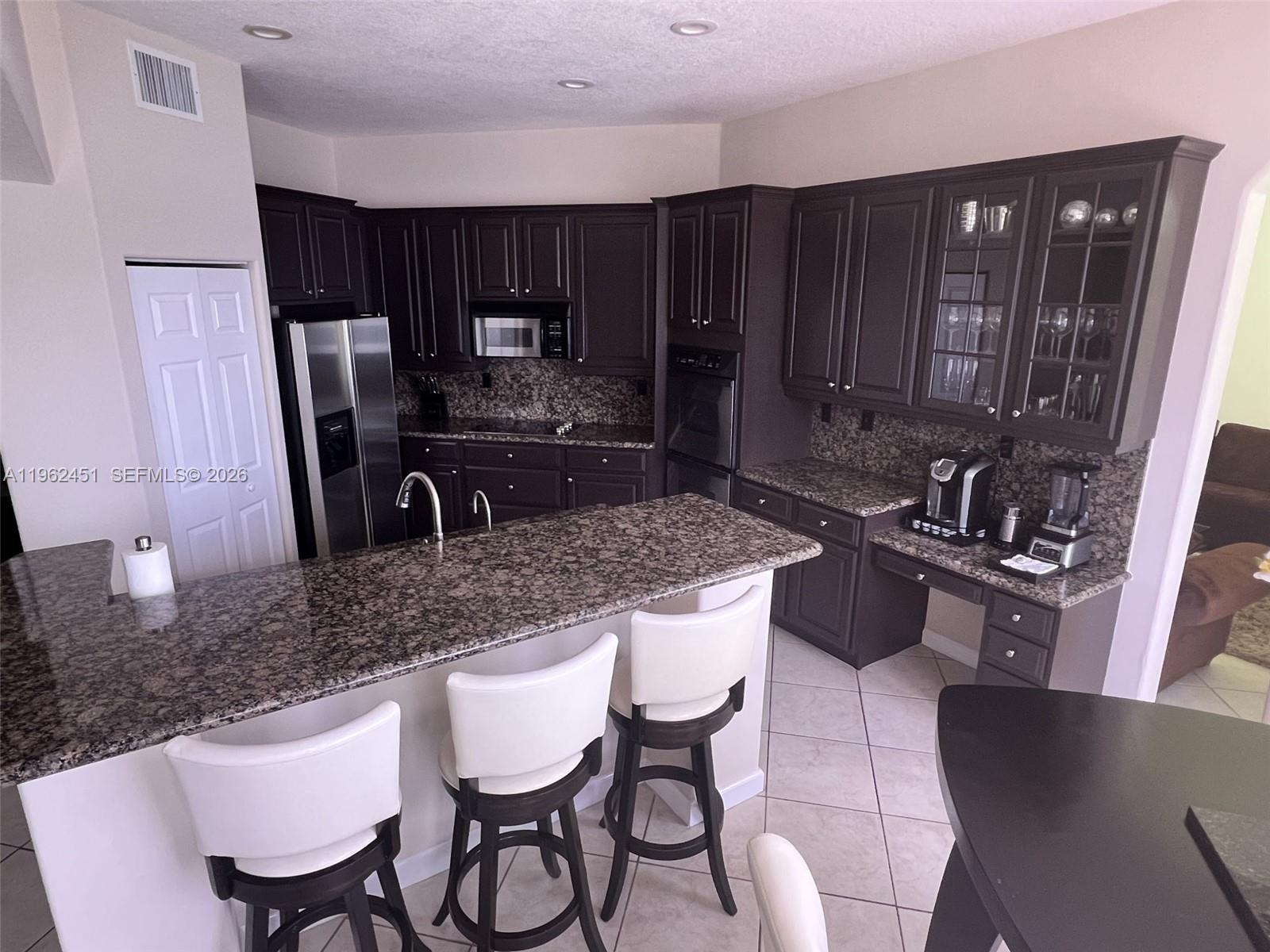 Building Photo - 4800 NW 124th Way