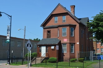 Building Photo - 1-3 Webster St / Amauta Apartments LLC