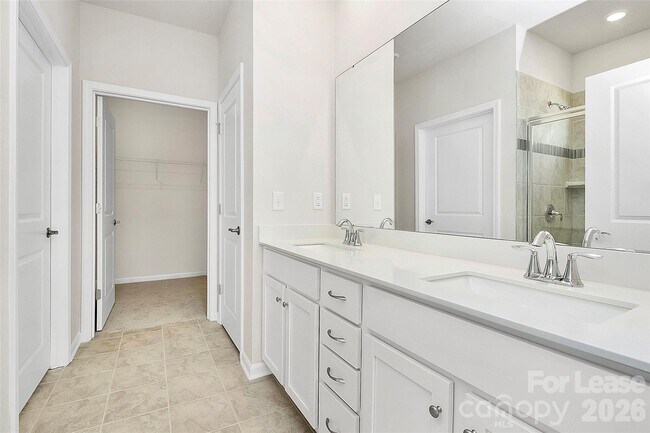 Building Photo - 148 Pampas Pl