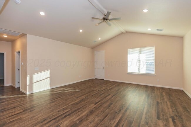 Building Photo - 7605 Beck Dr