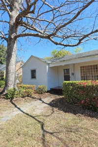 Building Photo - 612 Greenway Dr