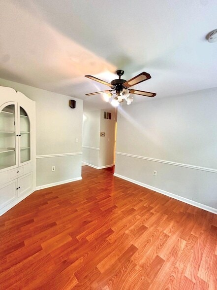 Building Photo - 3535 Duke St