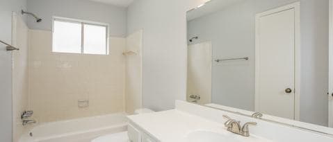 Building Photo - 7302 Thicket Trail Dr